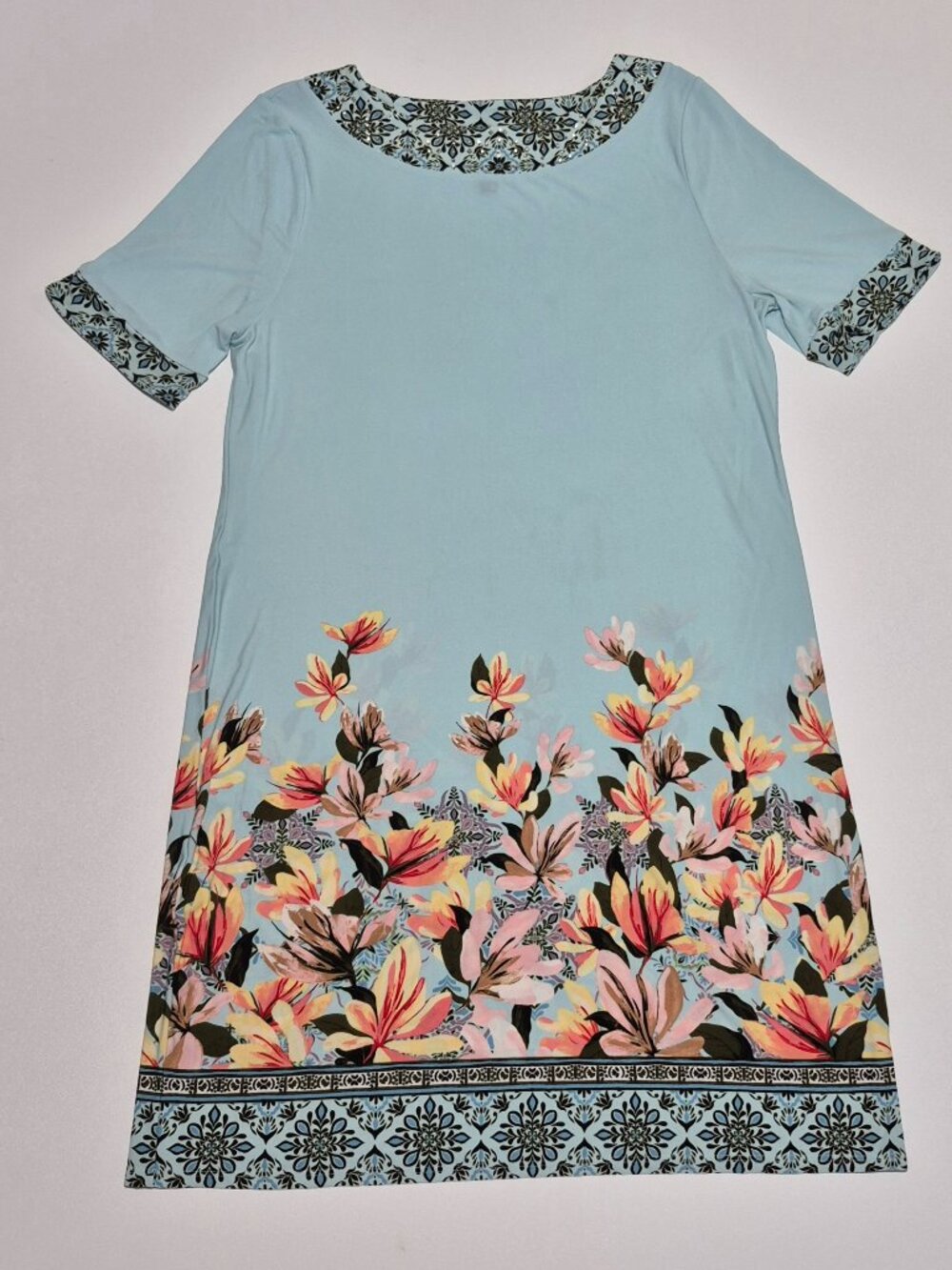 JM Collection Women's Dress Size L Watery Blue Floral Short Sleeve Border Print